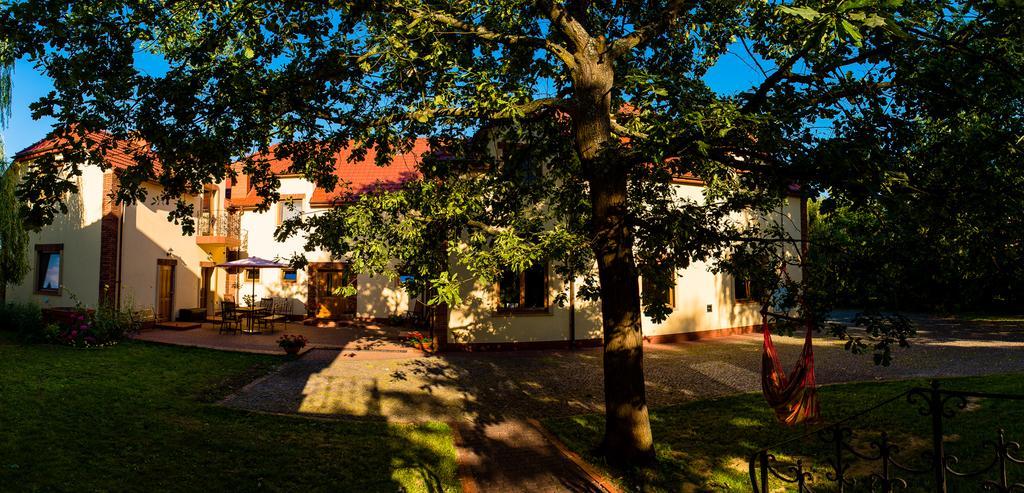 Bed and Breakfast Gosciniec Kocmierzow Сандомир Екстер'єр фото