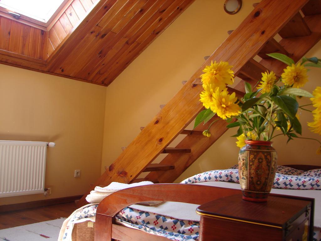 Bed and Breakfast Gosciniec Kocmierzow Сандомир Номер фото